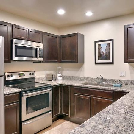 5C Sweet Redcliff Condo, Pool & Hot Tub Моуаб Екстериор снимка