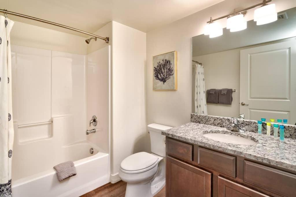 5C Sweet Redcliff Condo, Pool & Hot Tub Моуаб Екстериор снимка